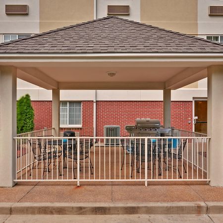 Candlewood Suites Olive Branch By Ihg Bagian luar foto